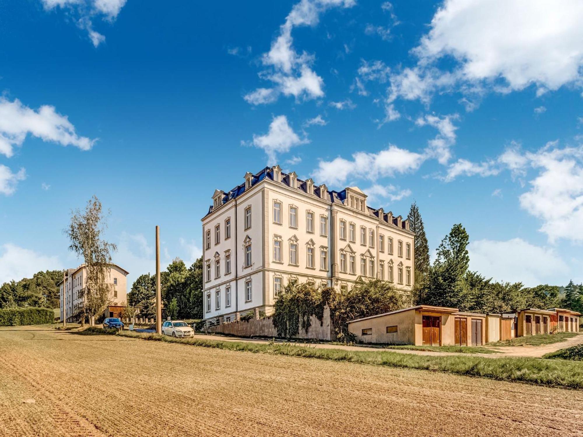 Alluring Villa In Grunhainichen Borstendorf With Garden Leubsdorf Екстер'єр фото